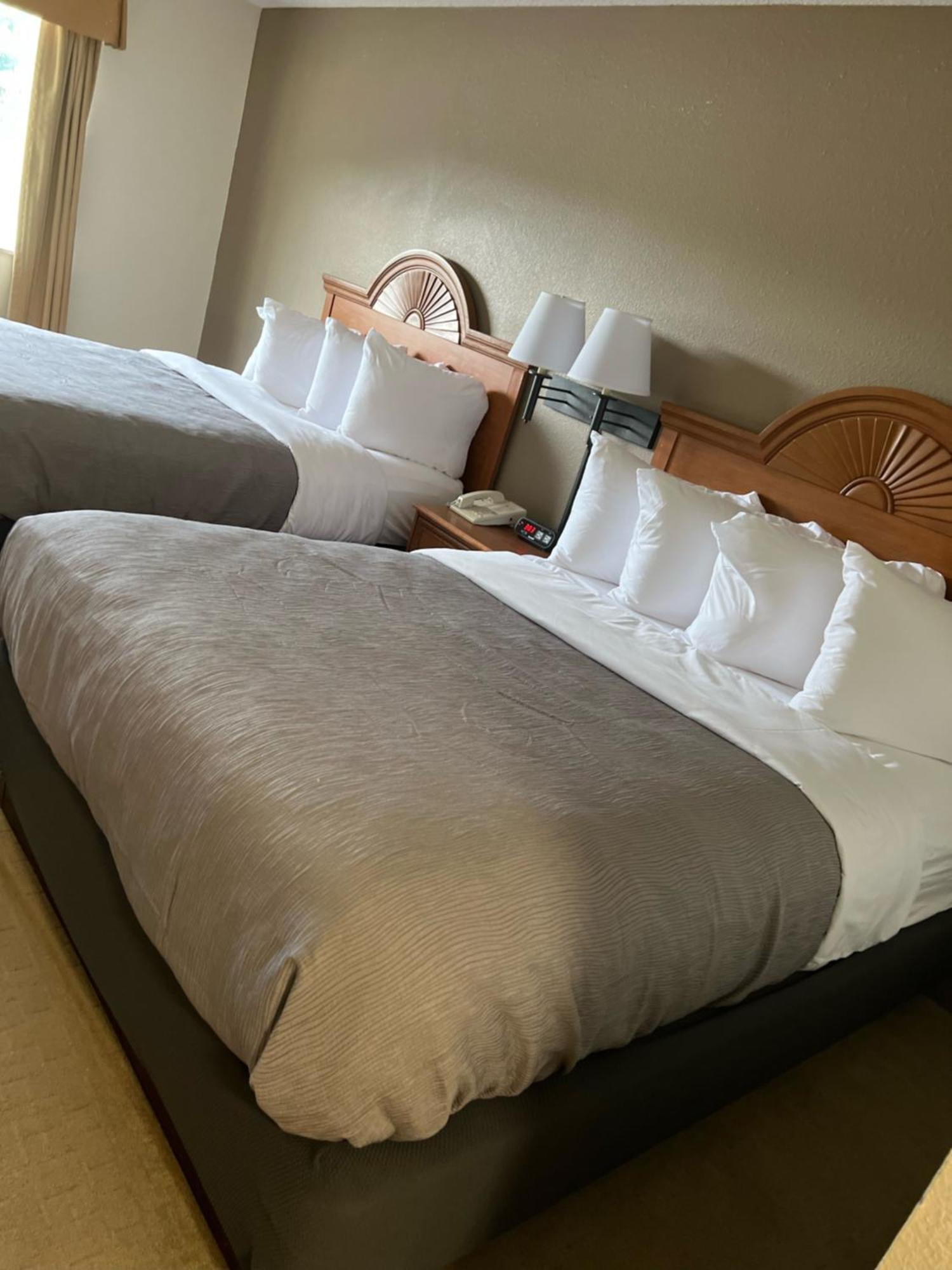 Quality Inn Huntington Esterno foto